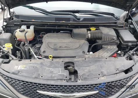 2022 Chrysler Voyager Lx z USA, uszkodzony, nr VIN 2C4RC1CGXNR235418